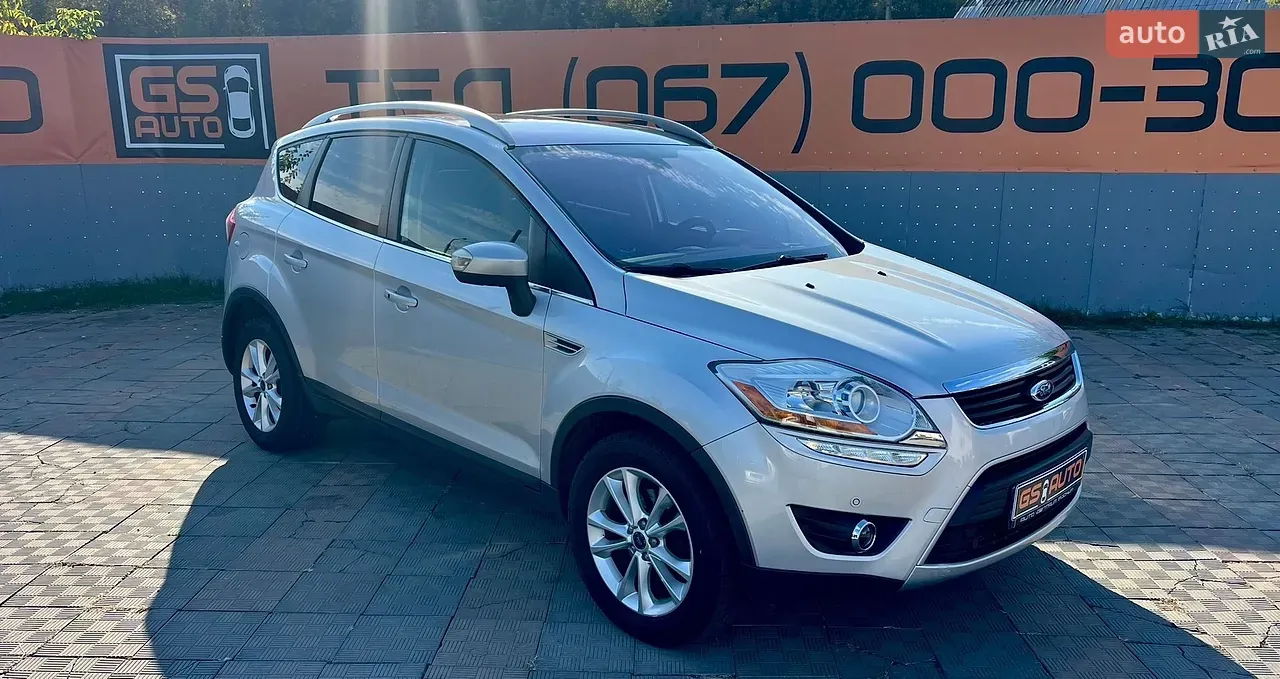 Ford Kuga 2011 photo 2