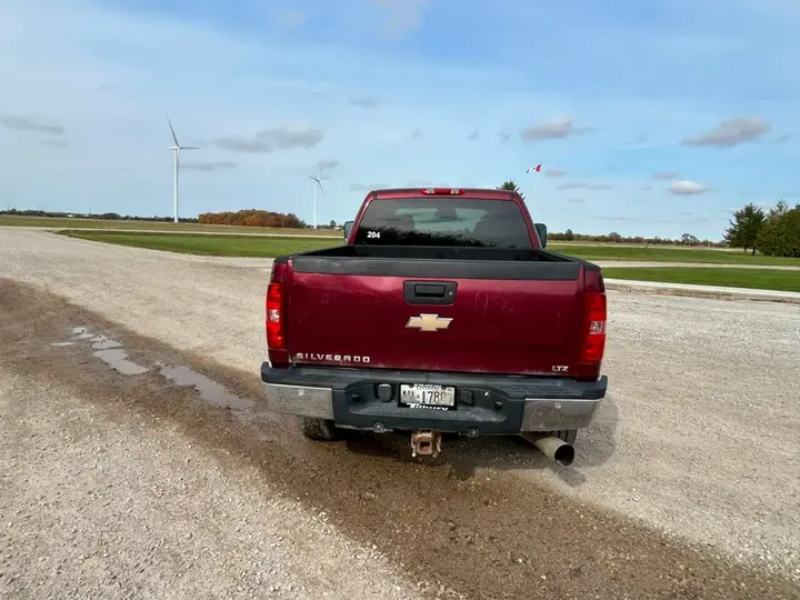 Chevrolet Silverado 2500 2007 photo 4