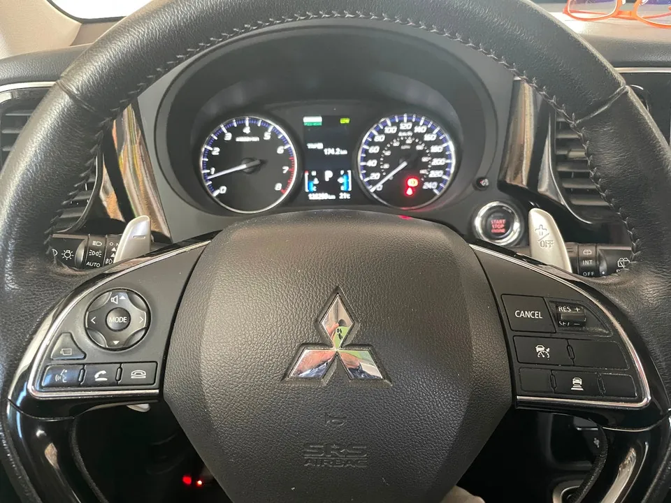 Mitsubishi Outlander 2020 photo 2
