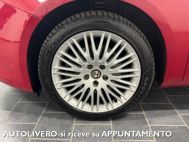 Alfa Romeo Giulietta 2014 photo 4