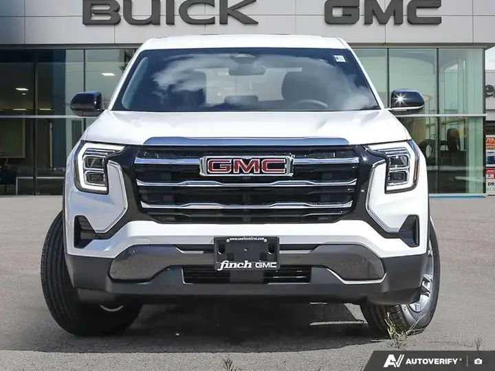 GMC Terrain 2027 photo 2