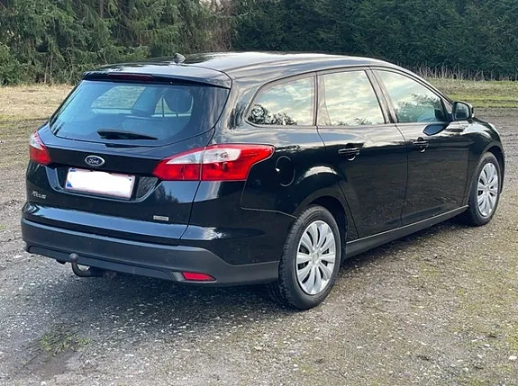 Ford Focus 2012 photo 3