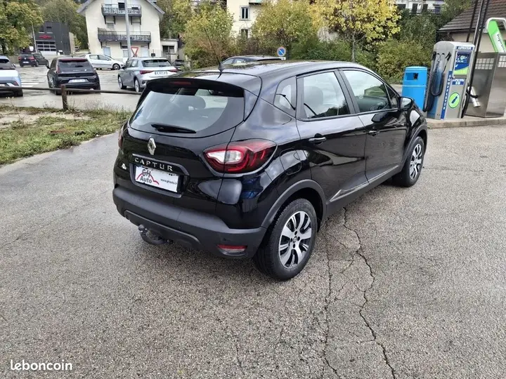 Renault Captur 2018 photo 3