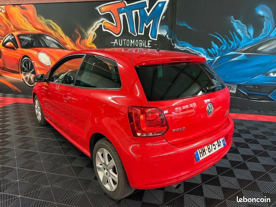 Volkswagen Polo 2010 photo 2