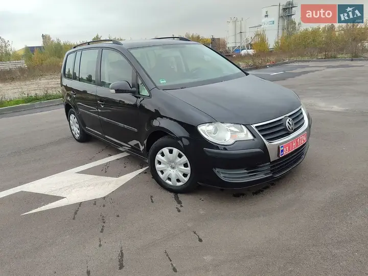 Volkswagen Touran 2007 photo 3