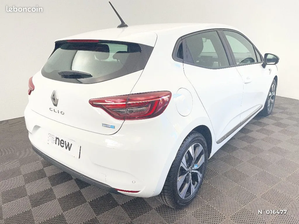 Renault Clio 2022 photo 4