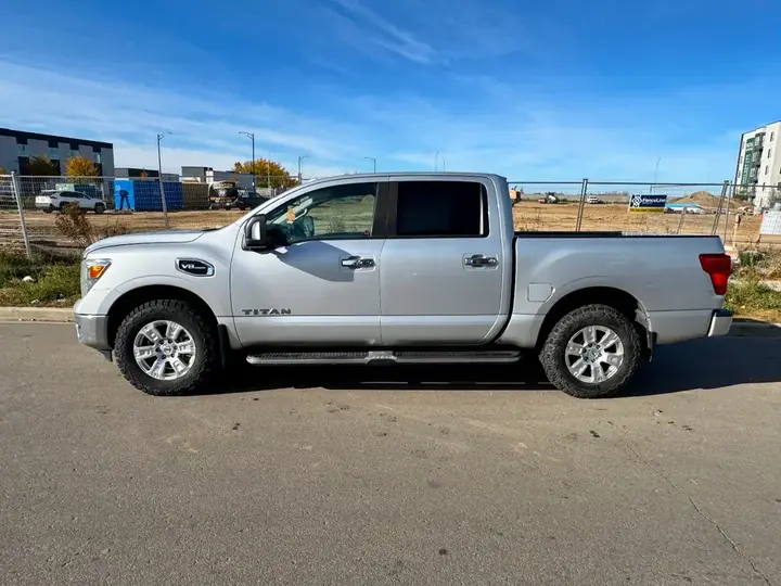Nissan Titan