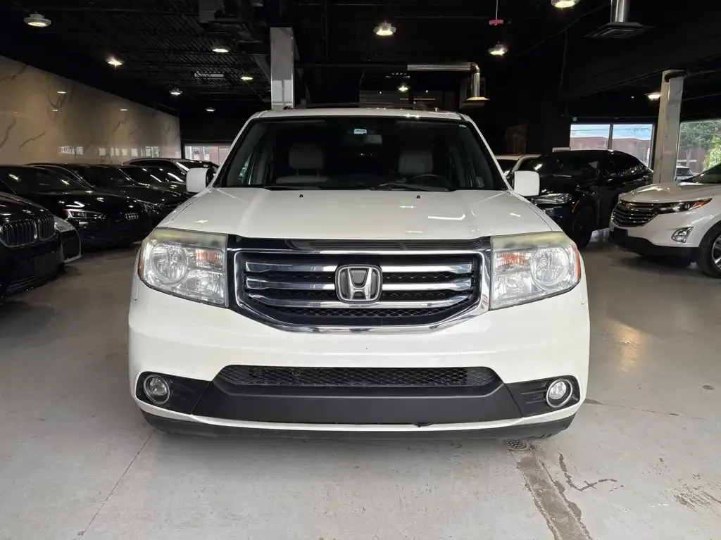 Honda Pilot 2015 photo 2