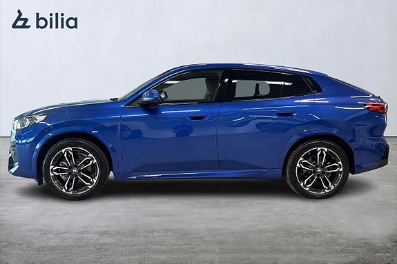 BMW Ix2 2026 photo 3