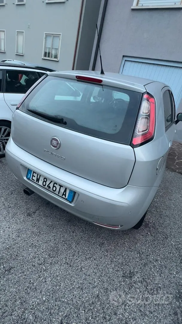 Fiat Punto 2014 photo 4
