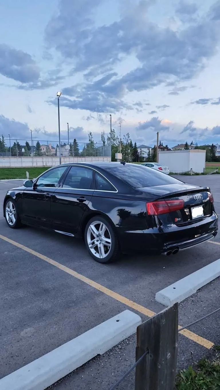 Audi S6 2014 photo 2