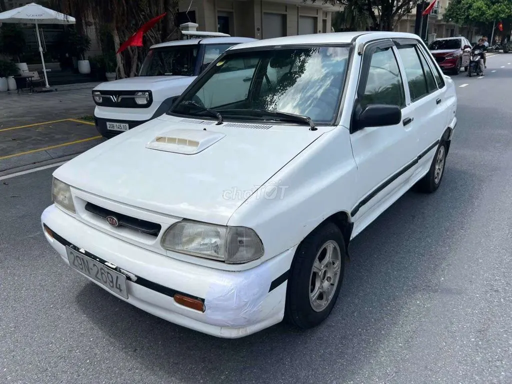 Kia Pride 2001 photo 2