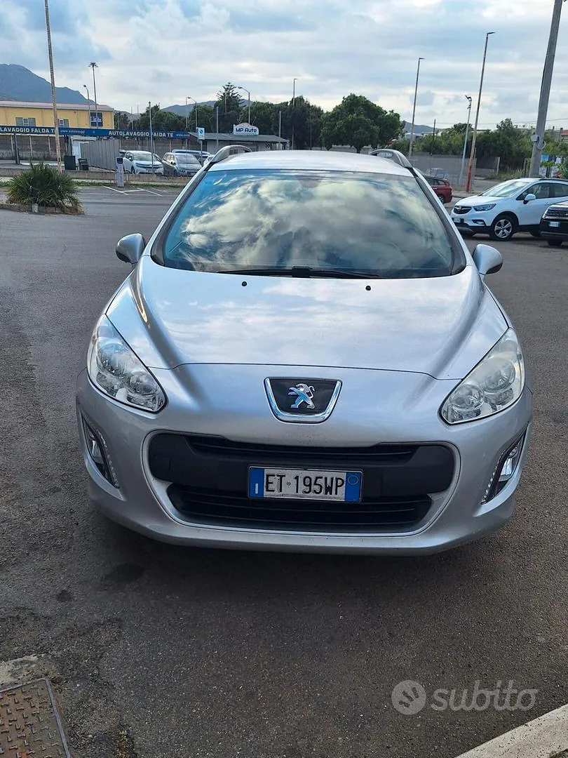 Peugeot 308 2013 photo 2