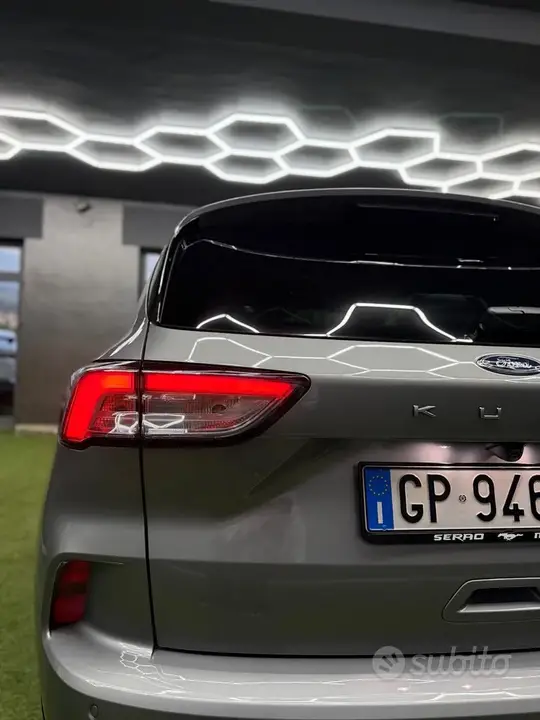 Ford Kuga 2022 photo 5