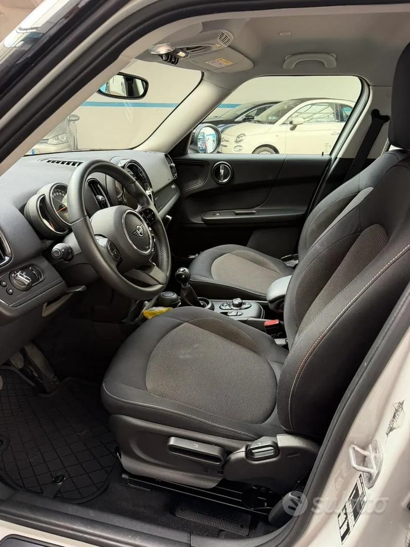 Mini Mini Countryman 2022 photo 2