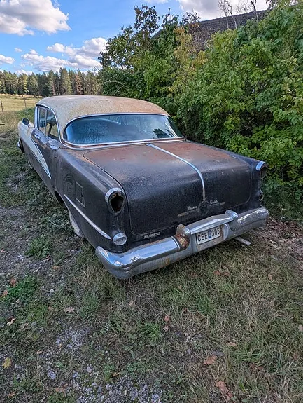 Oldsmobile Ninety-Eight 1955 photo 3