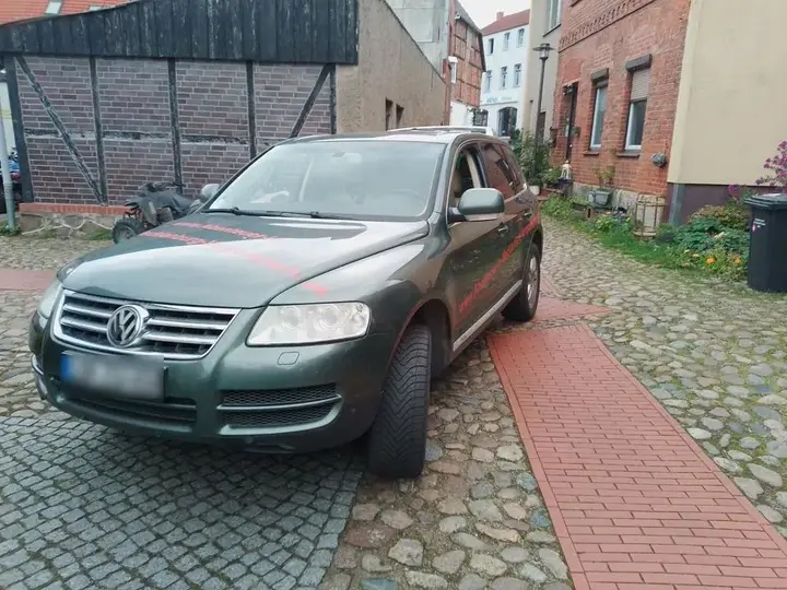 Volkswagen Touareg