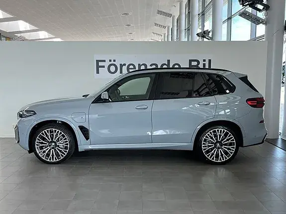 BMW X5 2025 photo 3