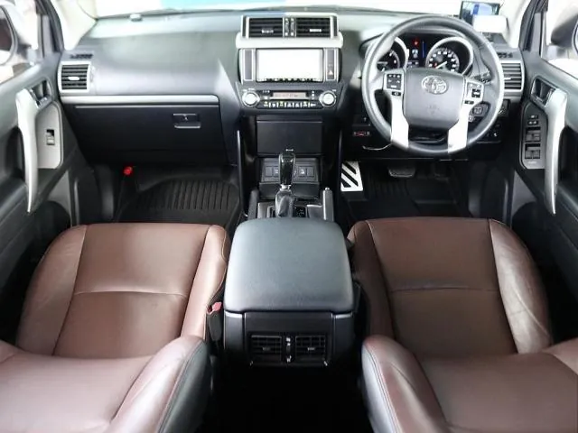 Toyota Land Cruiser Prado 2016 photo 3