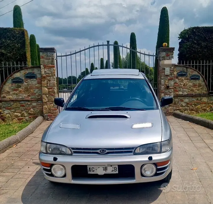 Subaru Impreza 1996 photo 3
