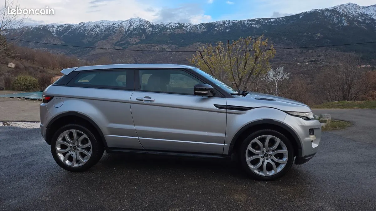 Land Rover Range Rover Evoque 2012 photo 4