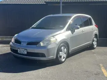 Nissan Tiida 2005 photo 4