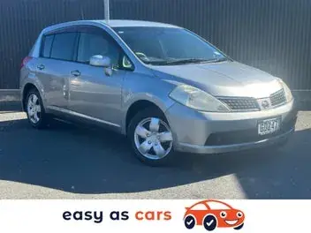 Nissan Tiida 2005 photo 2