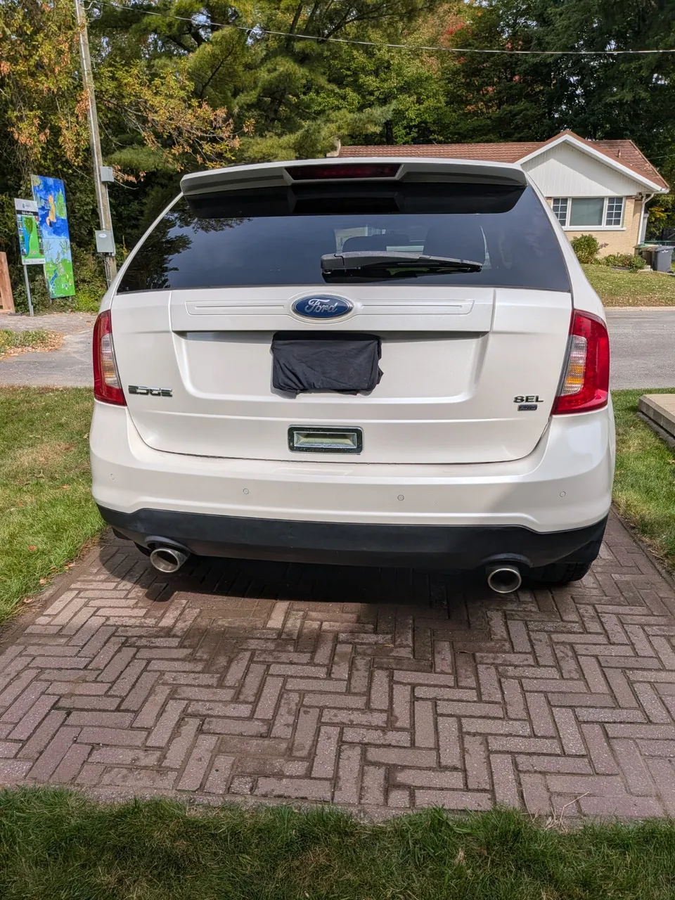 Ford Edge 2011 photo 3