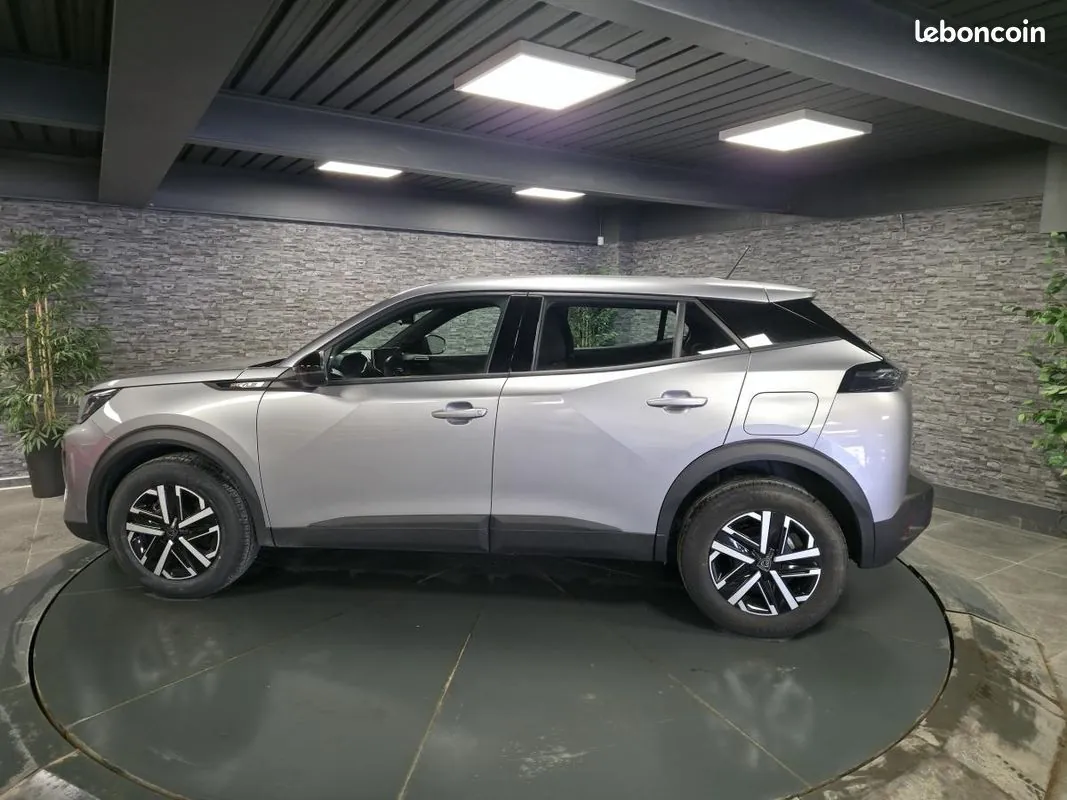 Peugeot 2008 2025 photo 2