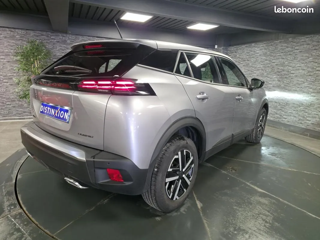 Peugeot 2008 2025 photo 5