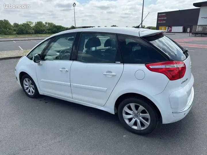 Citroen C4 Picasso 2007 photo 2
