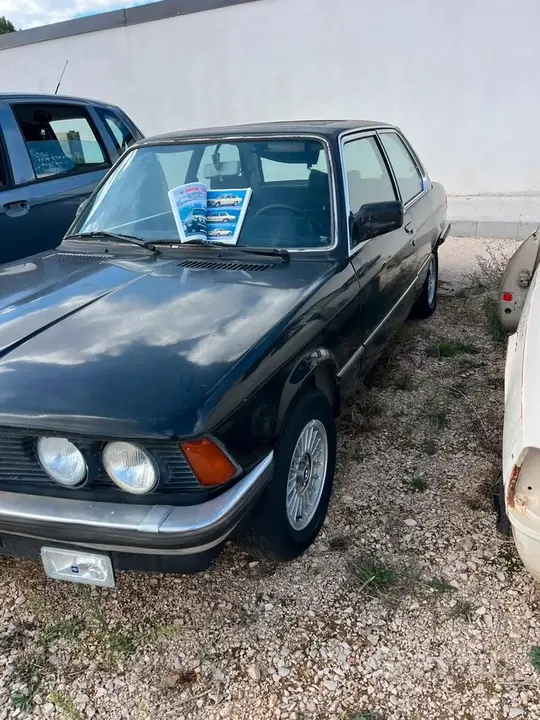 BMW 320 1980 photo 4