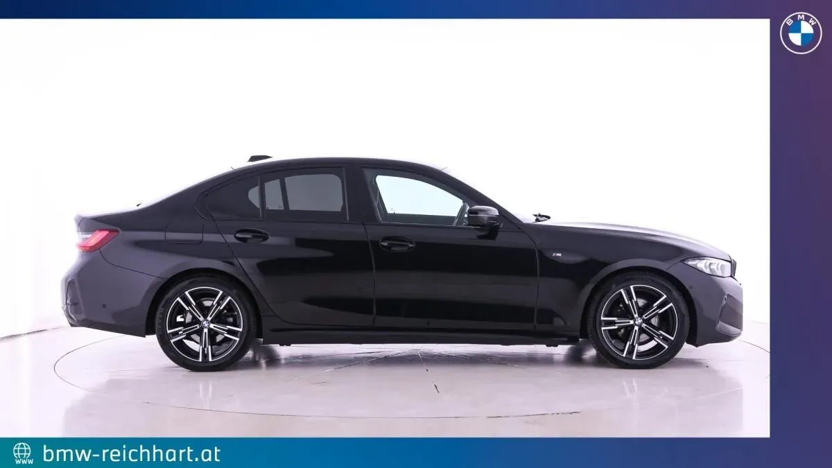 BMW 3 Series 2024 photo 2