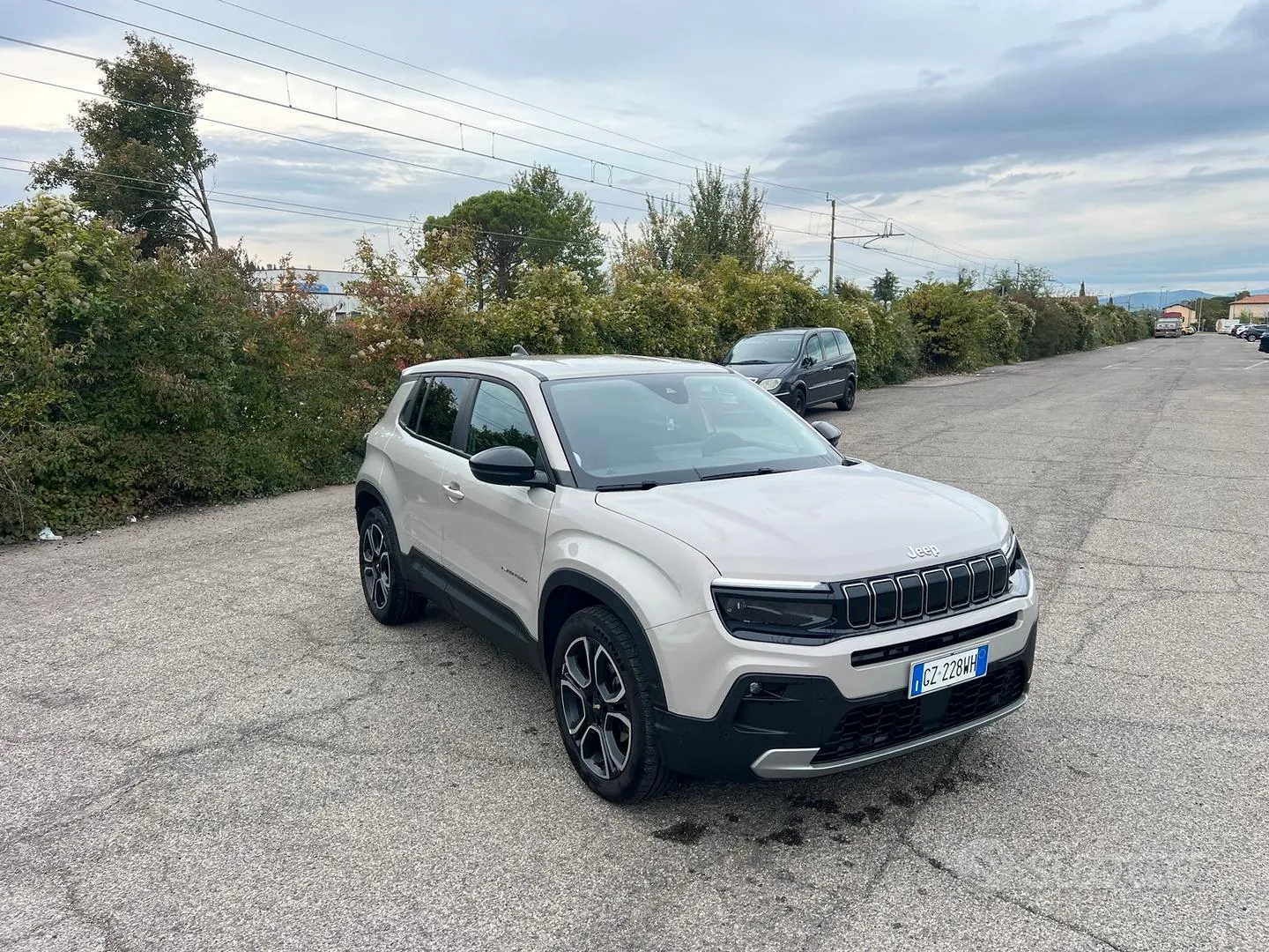 Jeep Avenger Summit 2025 photo 2
