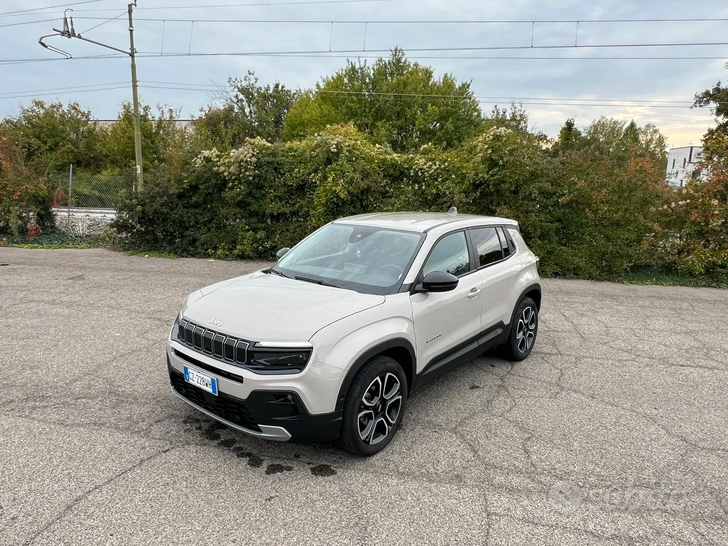 Jeep Avenger Summit