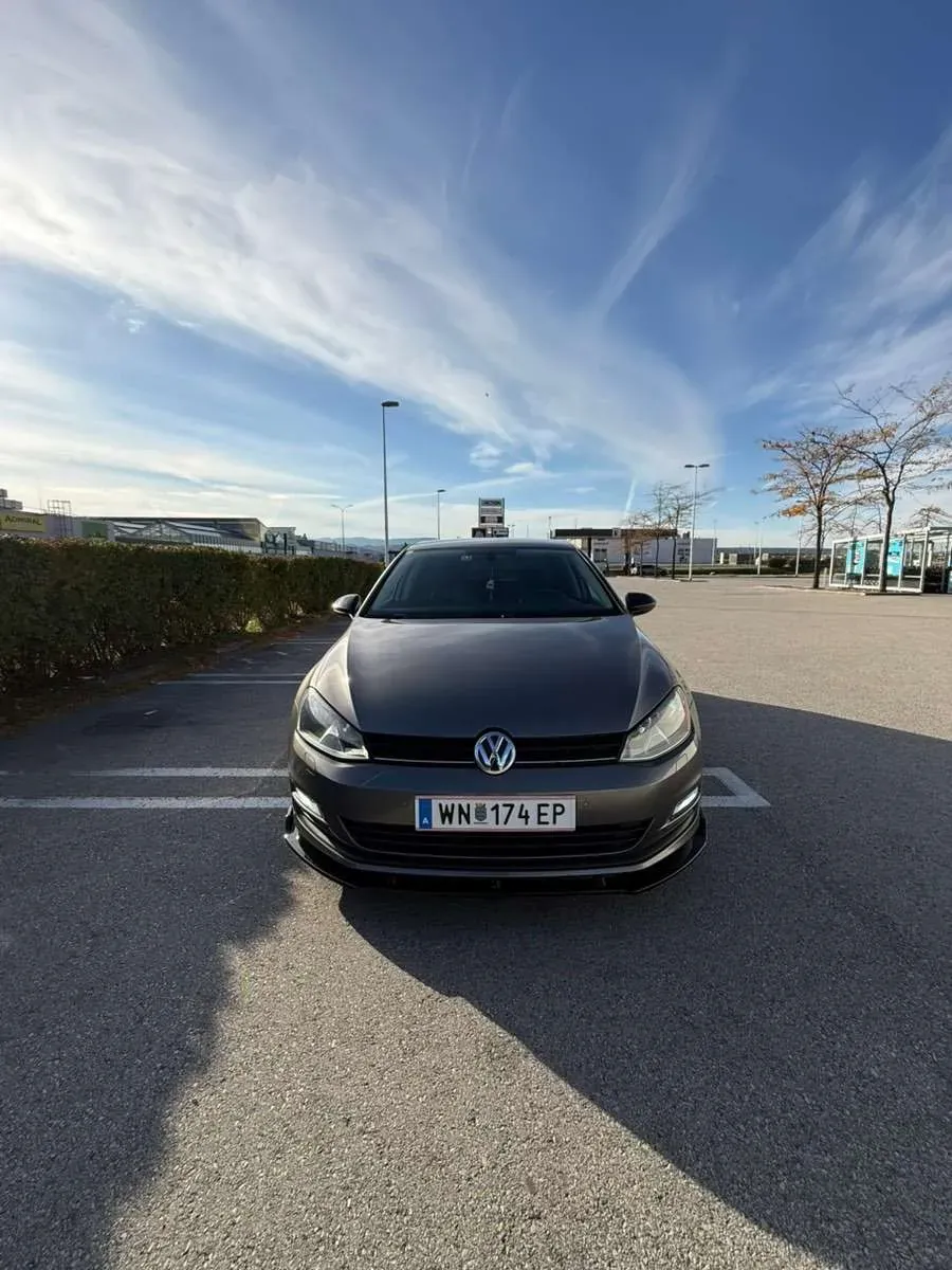 Volkswagen Golf 2015 photo 2