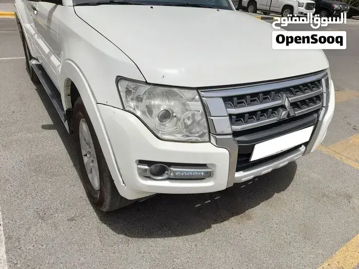 Mitsubishi Pajero 2016 photo 3