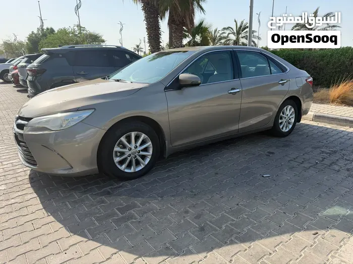 Toyota Camry 2017 photo 3