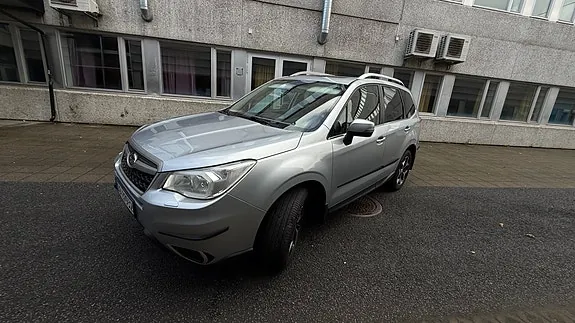 Subaru Forester 2014 photo 2