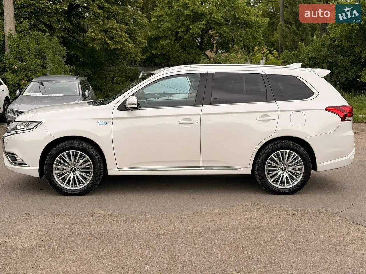 Mitsubishi Outlander 2020 photo 3