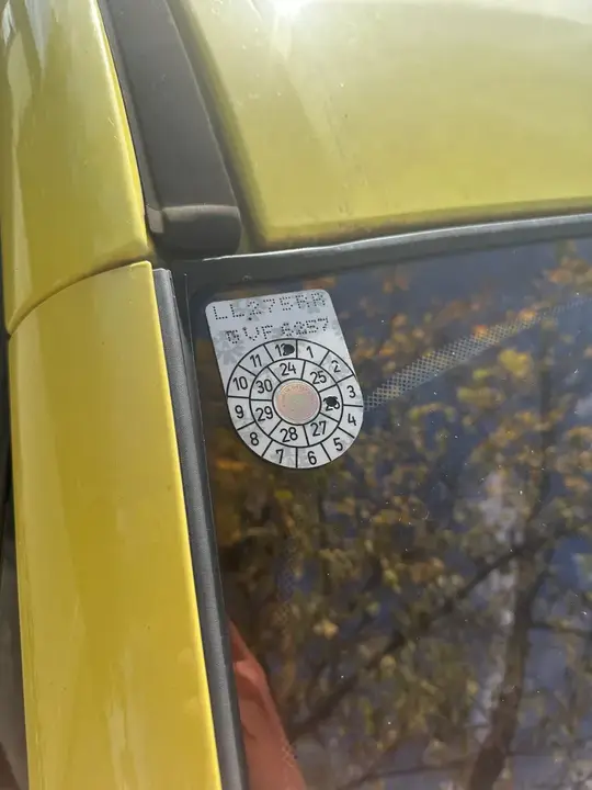 Peugeot 1007 2008 photo 3