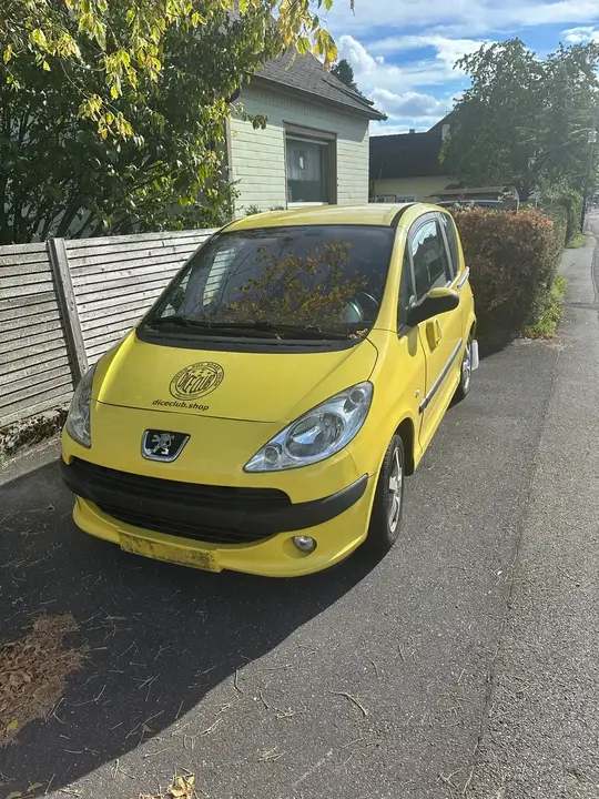 Peugeot 1007