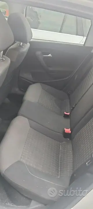 Volkswagen Polo 2016 photo 3