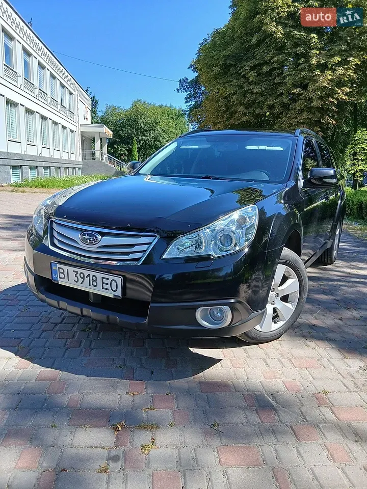 Subaru Outback 2010 photo 3