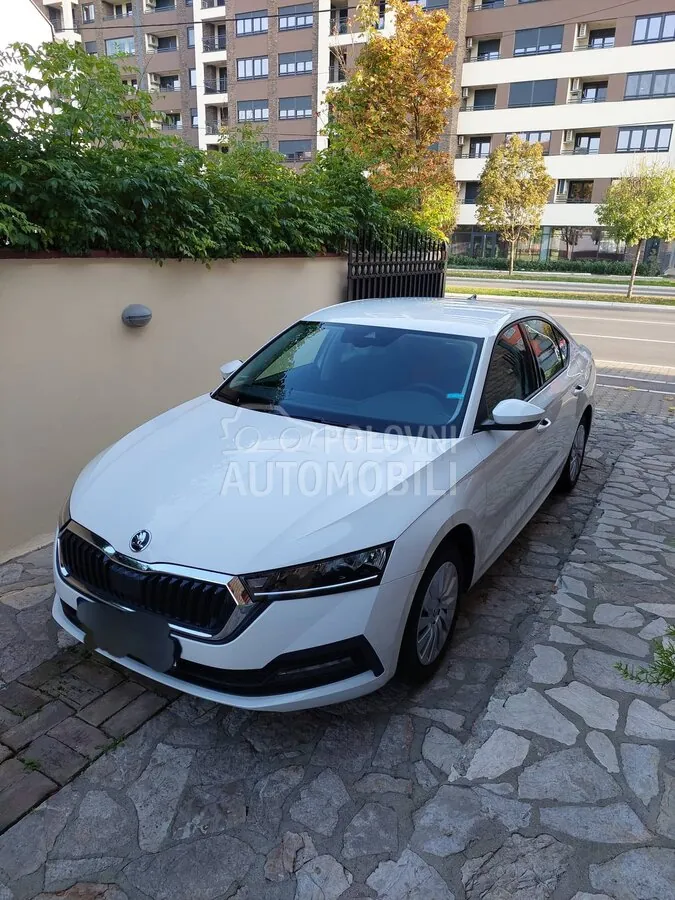 Skoda Octavia 2022 photo 2