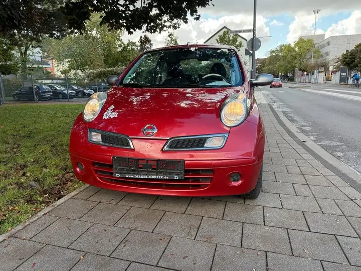 Nissan Micra