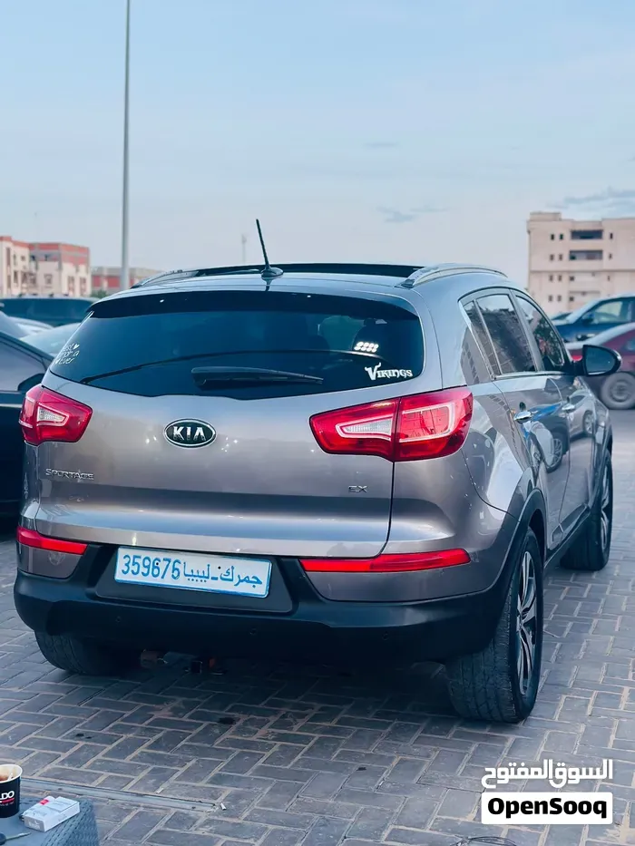 Kia Sportage 2012 photo 2