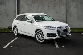 Audi Q7 2016 photo 2