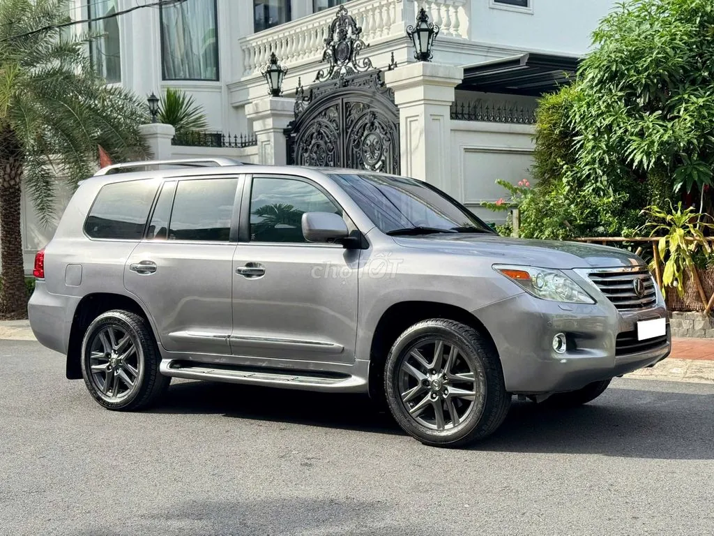 Lexus Lx570