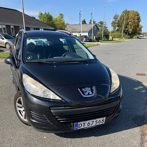 Peugeot 207 Sw 2010 photo 2